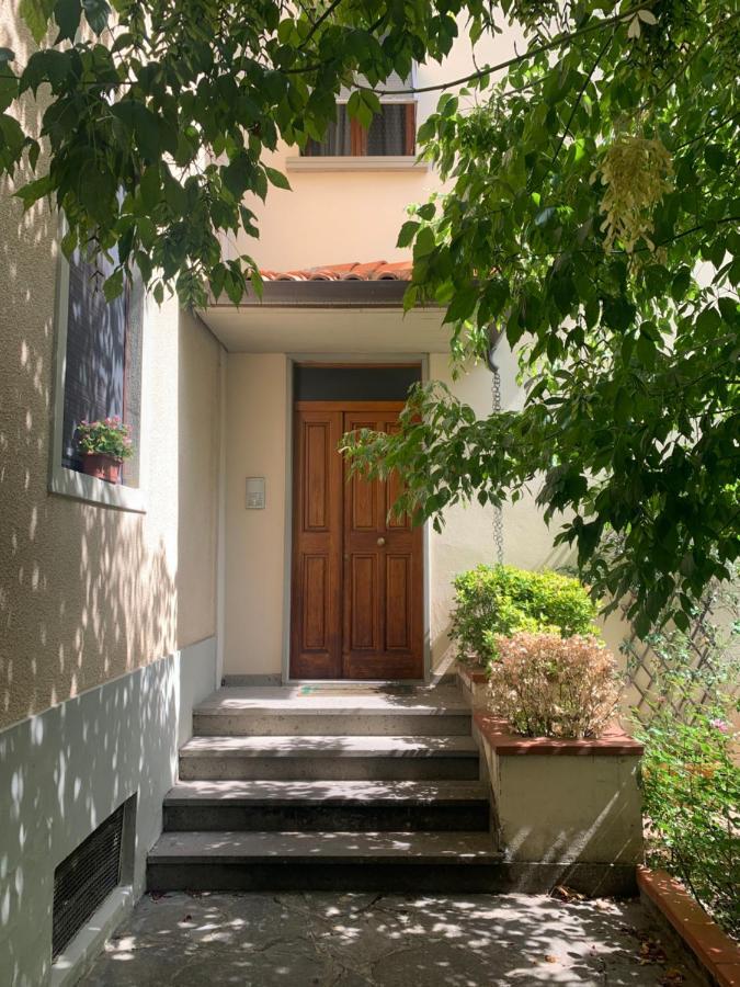 Home53 Арецо Екстериор снимка